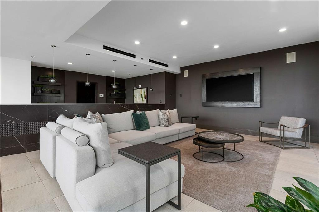 855 Peachtree Street NE Unit 1715