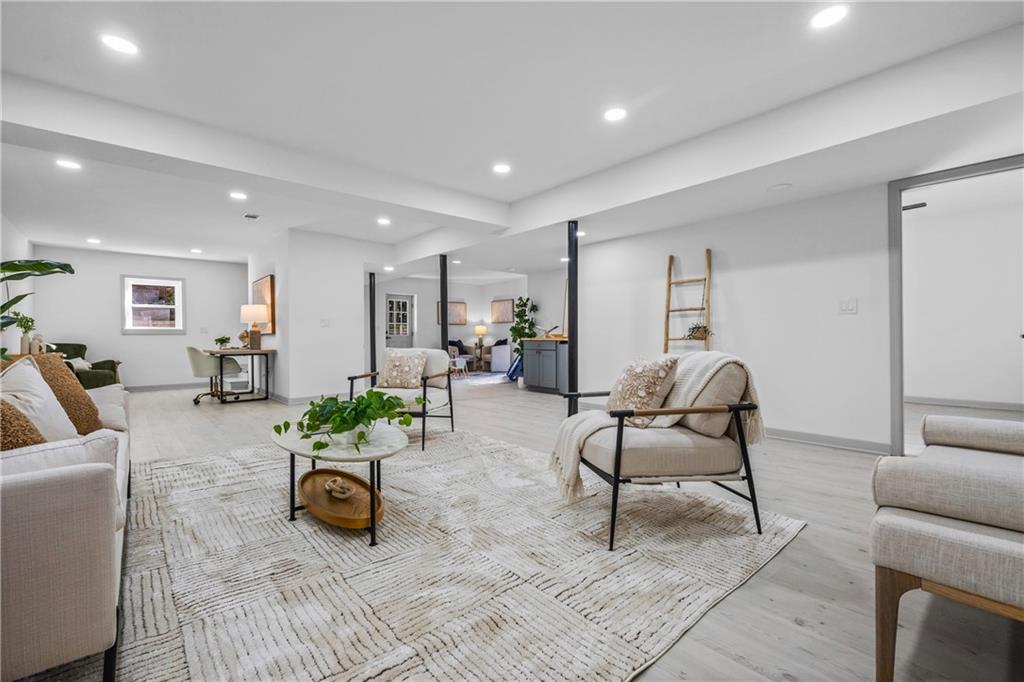 1339 Valley View Road