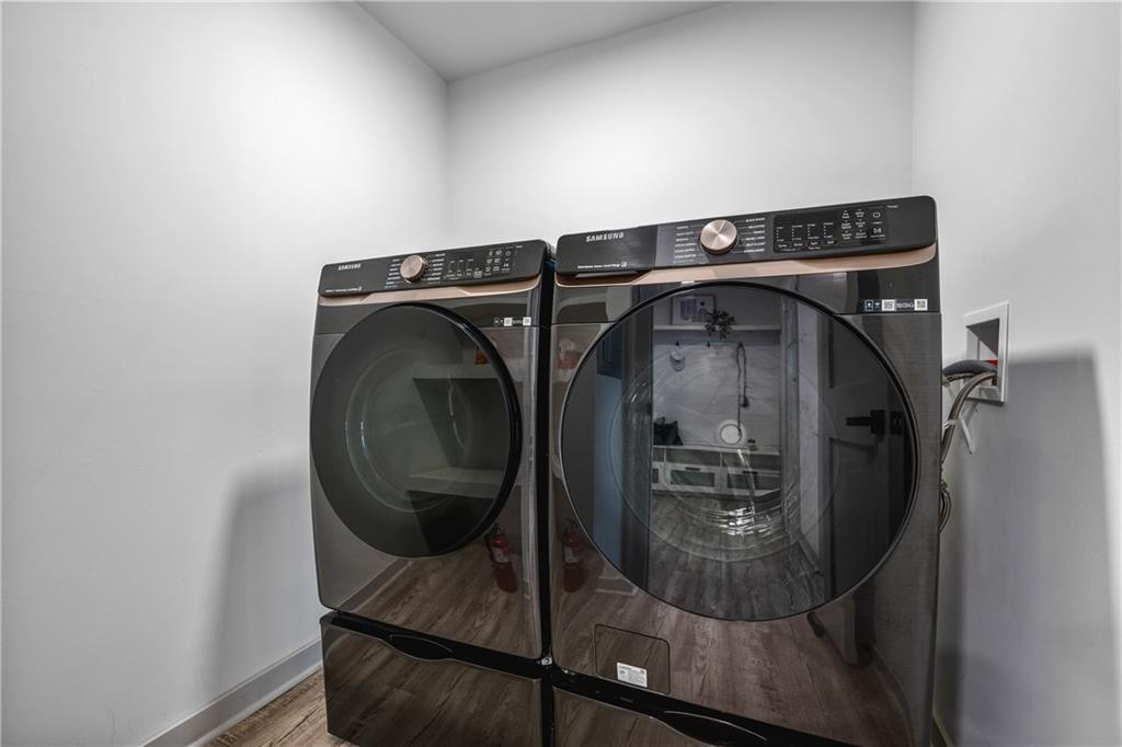 1339 Valley View Road