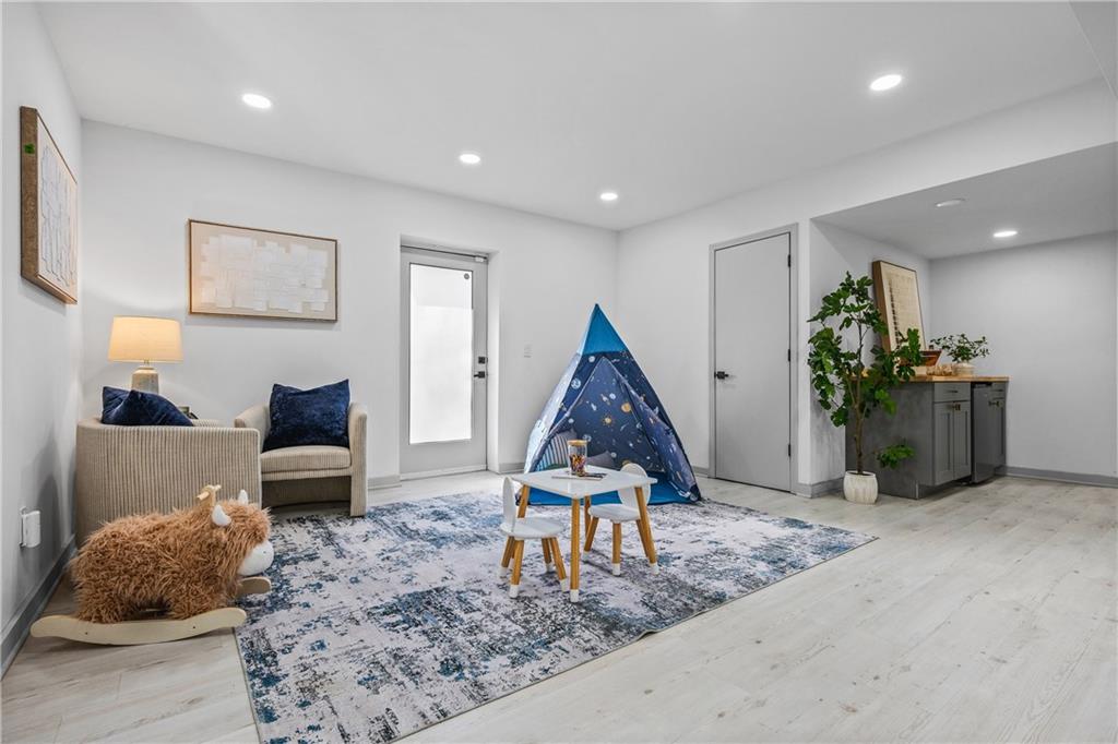 1339 Valley View Road