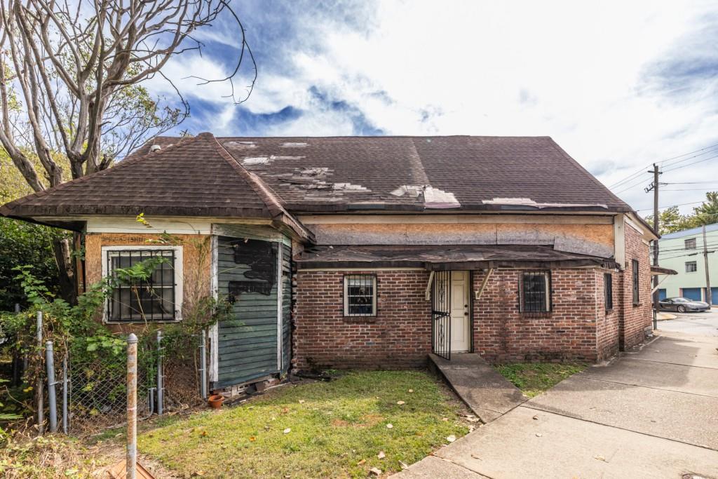 597 Auburn Avenue NE