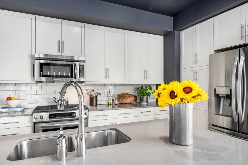 1100 Howell Mill Road NW Unit 201