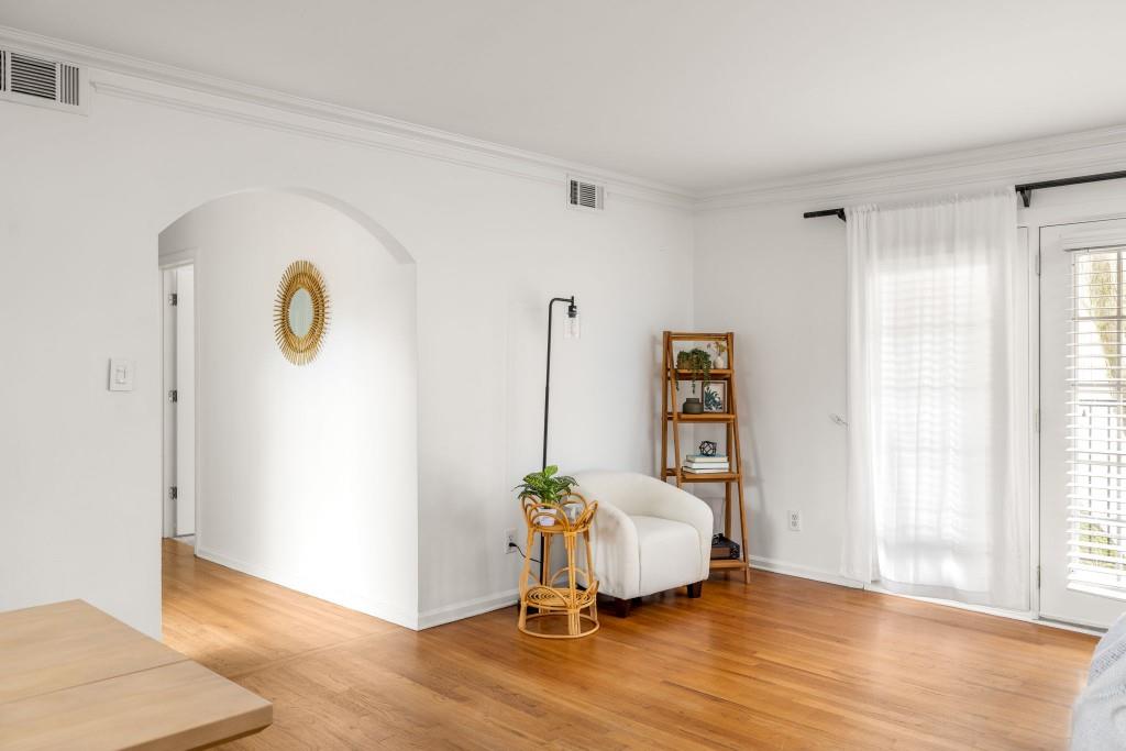 311 Peachtree Hills Avenue NE Unit 4D