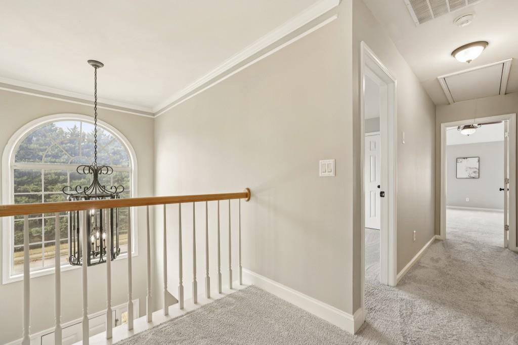 1090 Great Oaks Drive