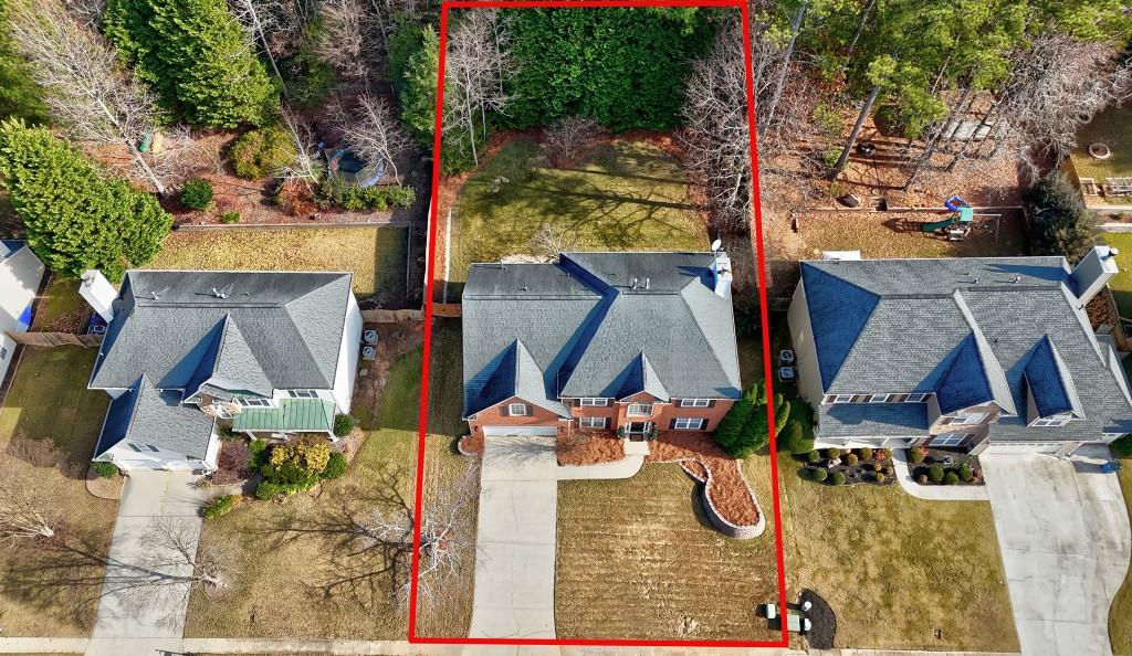 1090 Great Oaks Drive