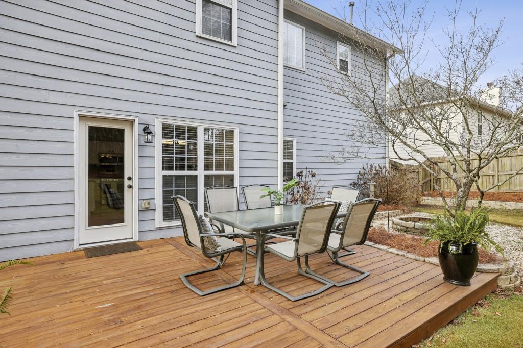 1090 Great Oaks Drive