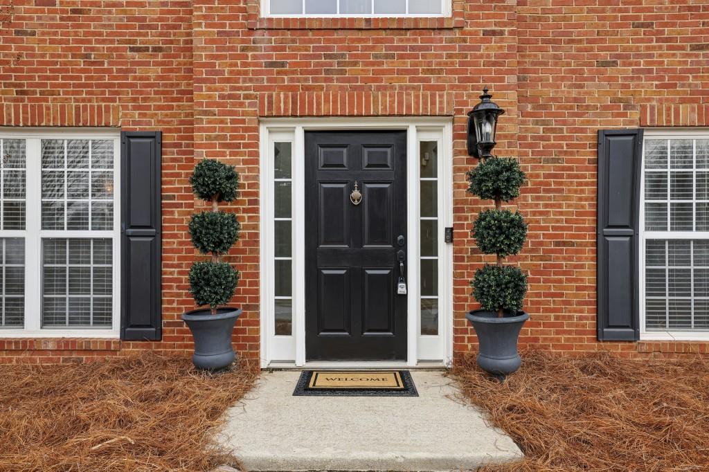 1090 Great Oaks Drive