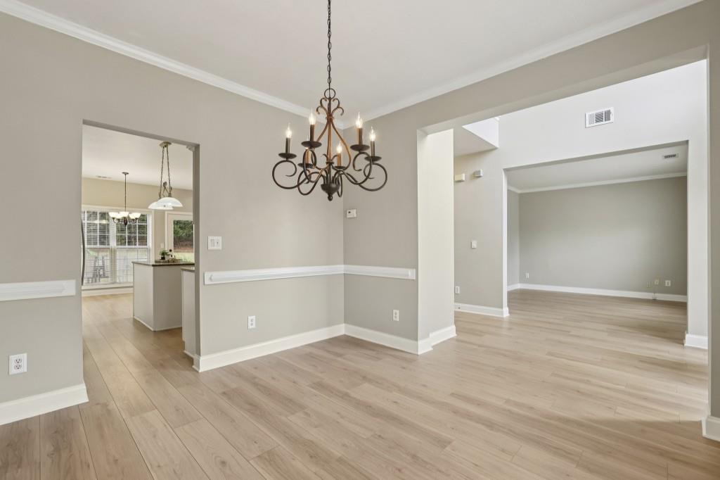 1090 Great Oaks Drive