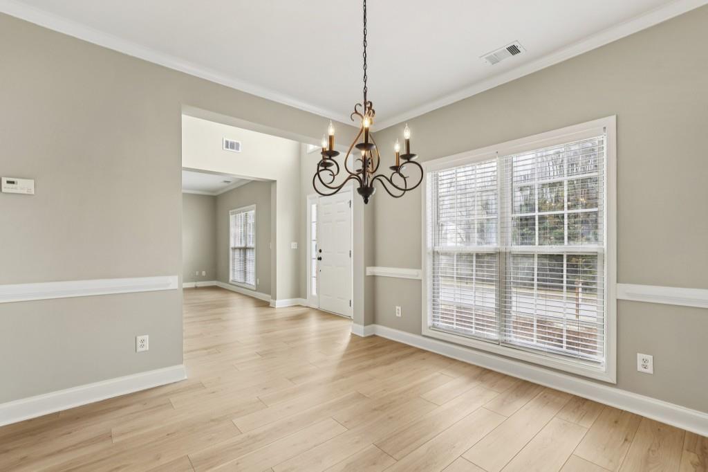 1090 Great Oaks Drive