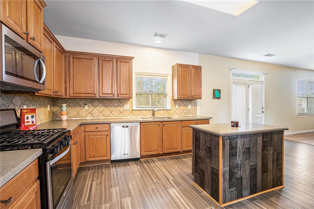 3745 PARK HILL Circle