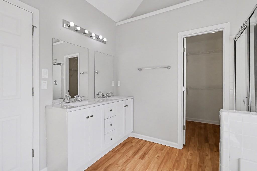 4001 Kingsbrook Boulevard