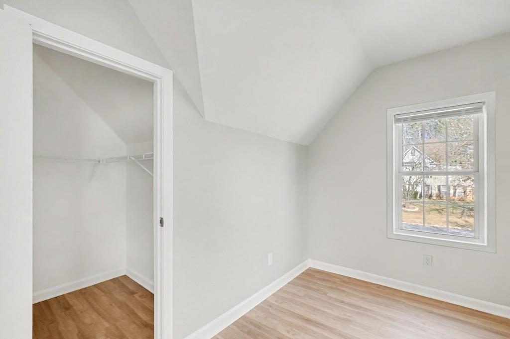 4001 Kingsbrook Boulevard