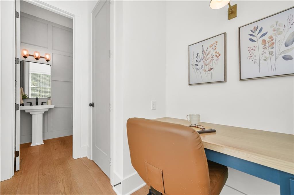 2205 Meador Avenue SE