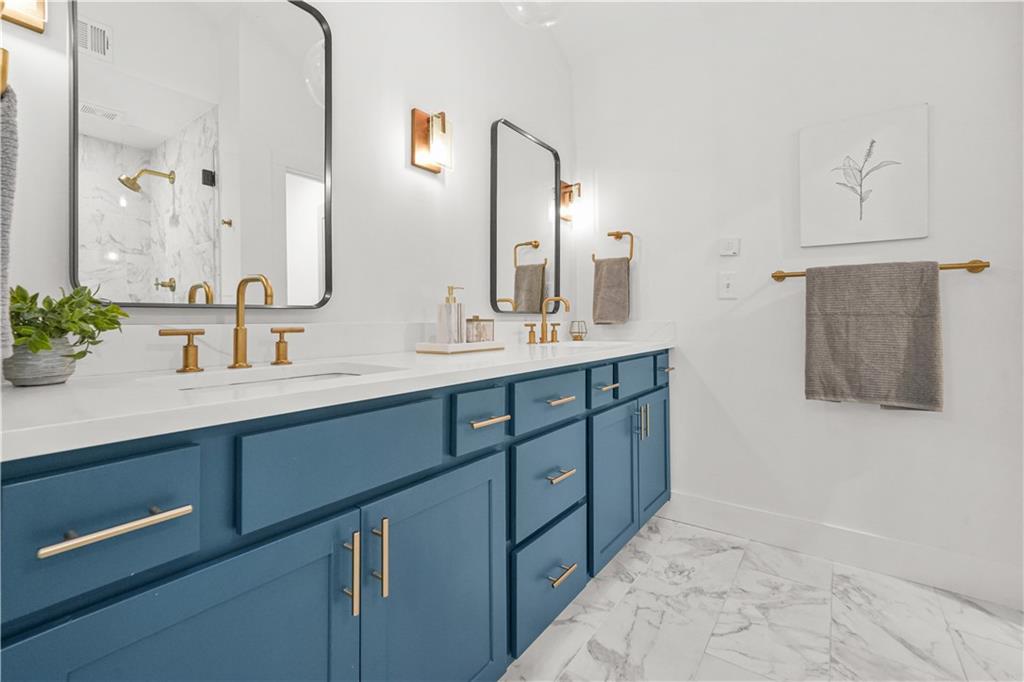 2205 Meador Avenue SE