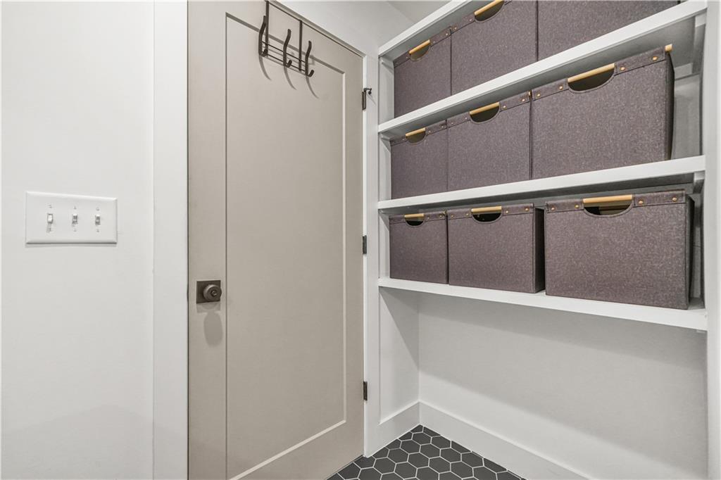 2205 Meador Avenue SE