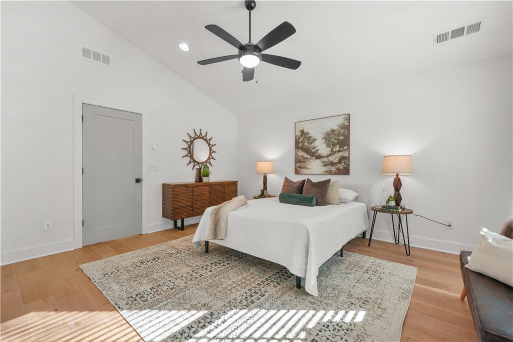 2205 Meador Avenue SE