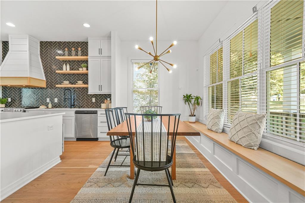 2205 Meador Avenue SE