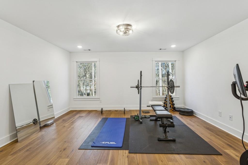 3346 Kenyon Creek Drive NW