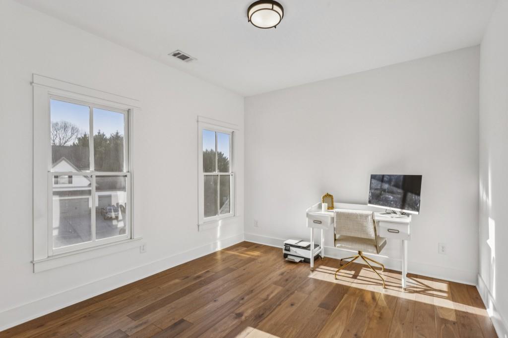 3346 Kenyon Creek Drive NW Unit A