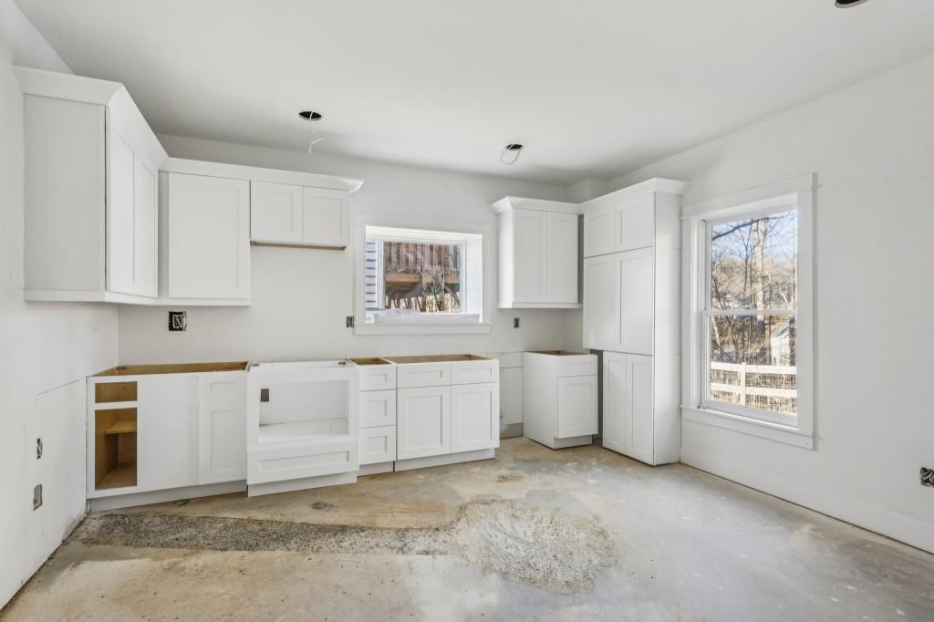 3346 Kenyon Creek Drive NW Unit A