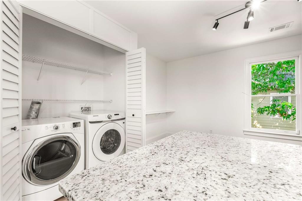 94 Lucy Street SE Unit A