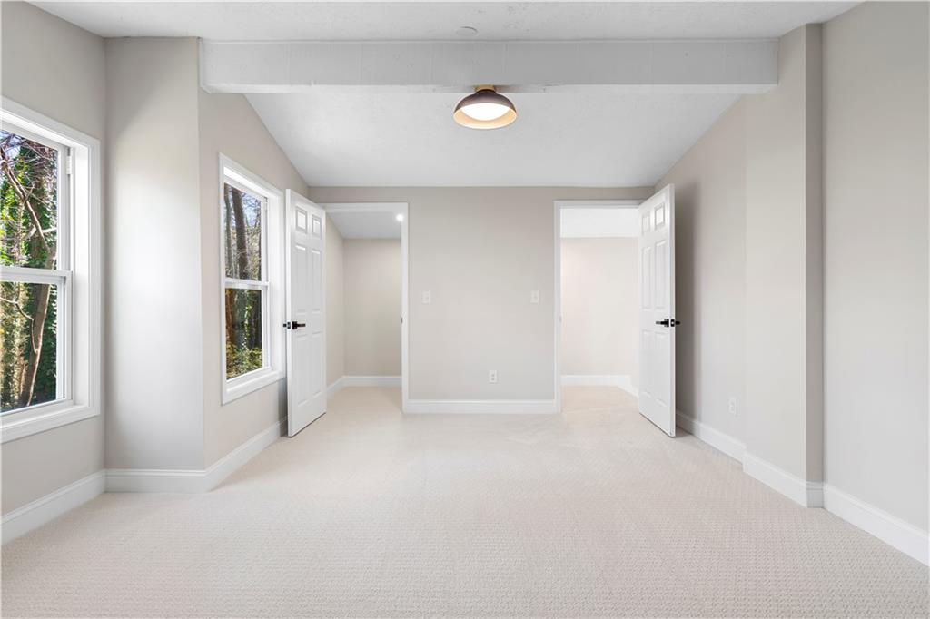 767 Starmist Court NE