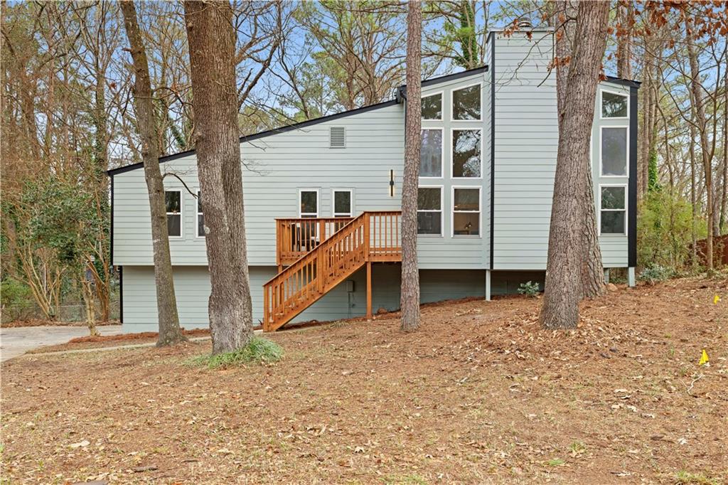 767 Starmist Court NE