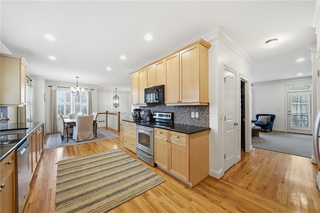 1508 Whitehead Bluff NW