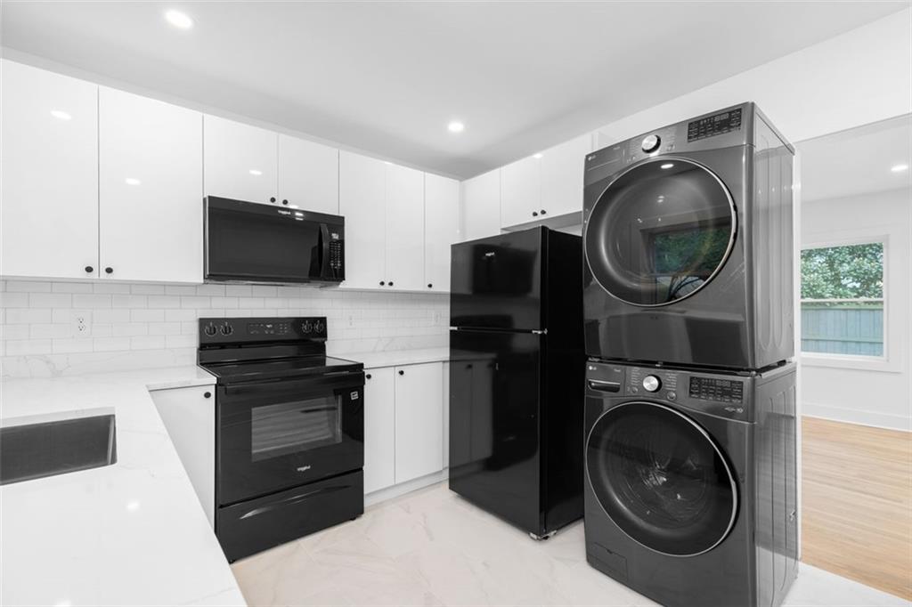 150 BIXBY Terrace SE