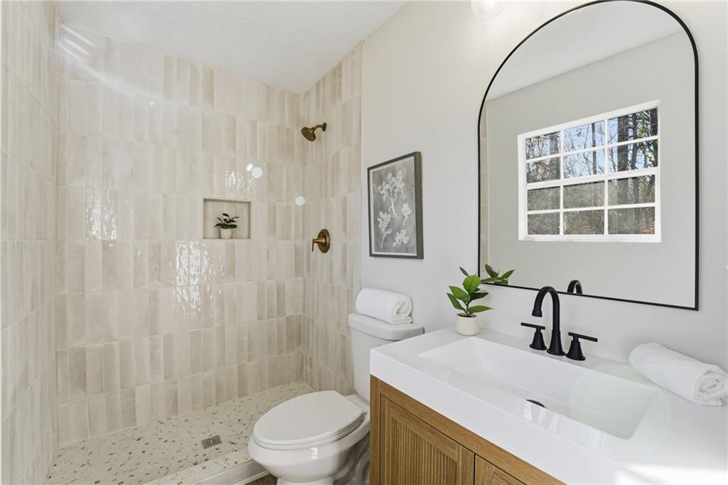 2939 Carrie Farm Road NW