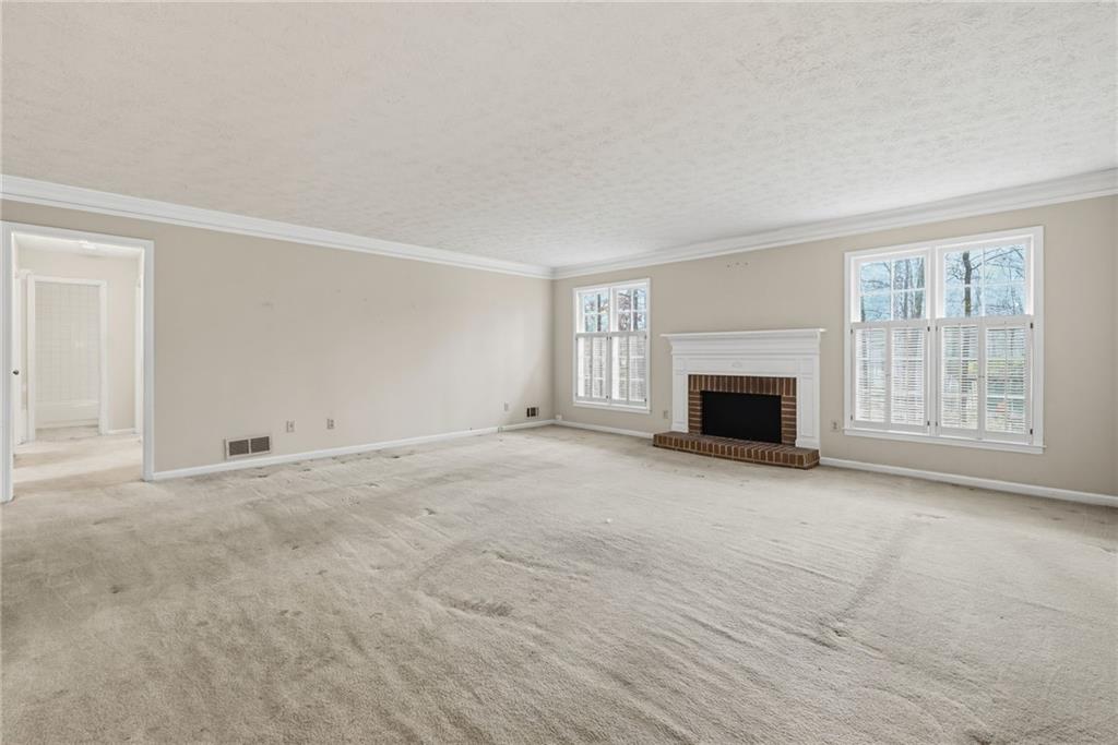 1715 Hidden Hollow Court SW