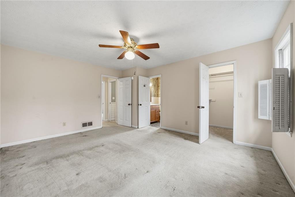 1715 Hidden Hollow Court SW