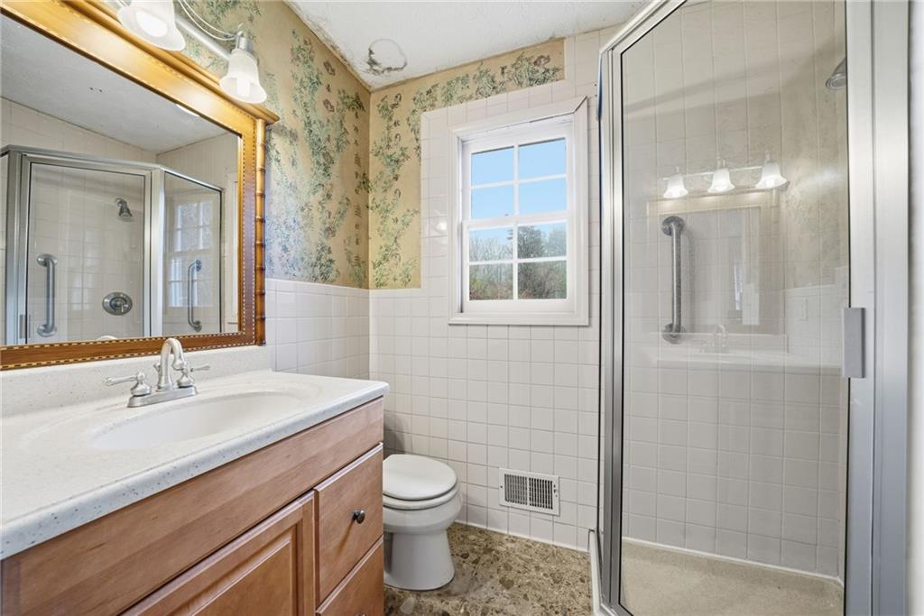 1715 Hidden Hollow Court SW