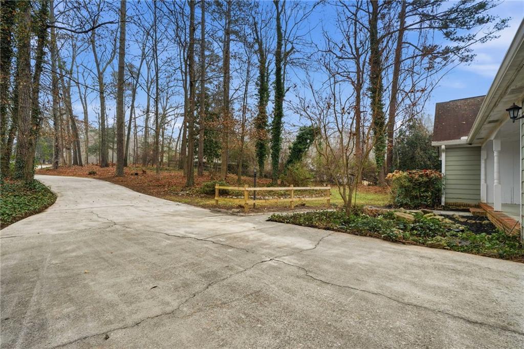 1715 Hidden Hollow Court SW