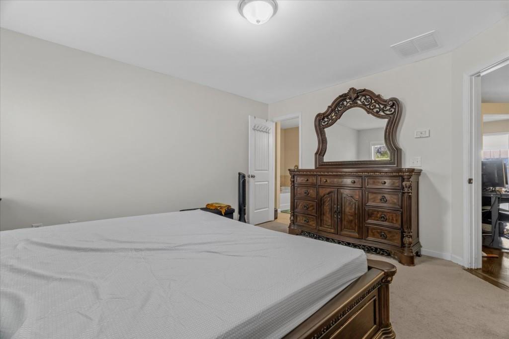 1615 Hampton Oaks Drive