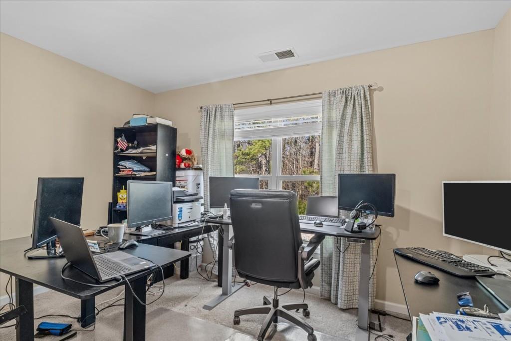 1615 Hampton Oaks Drive