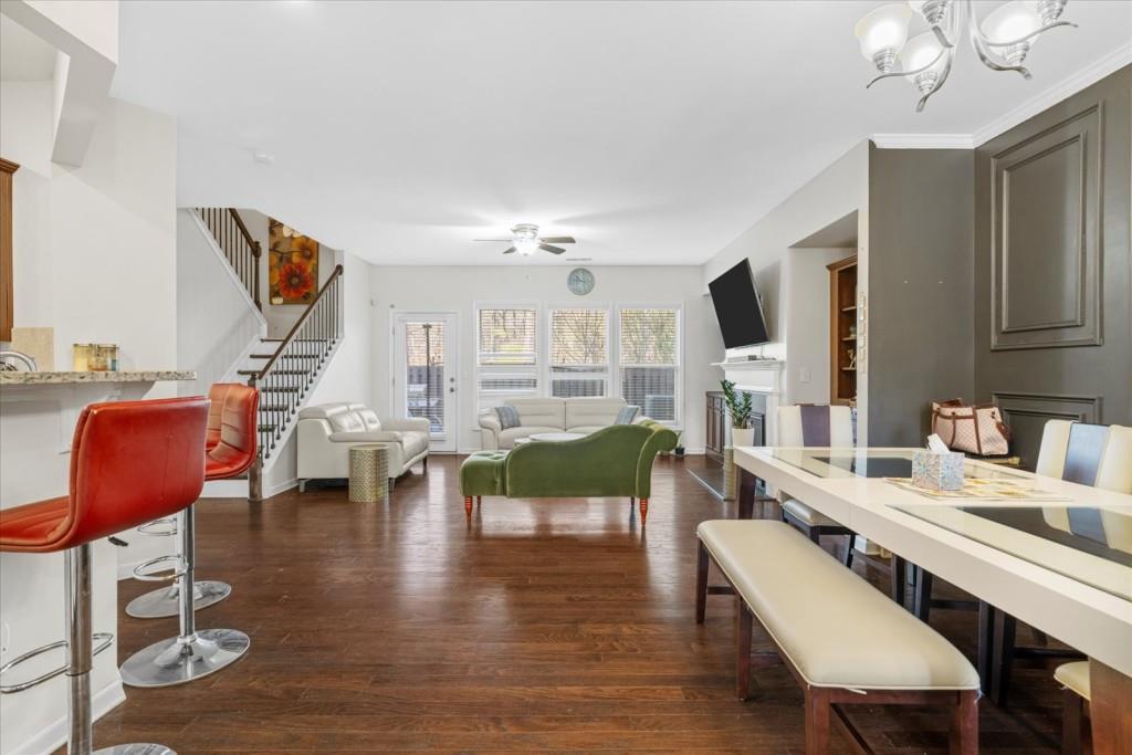 1615 Hampton Oaks Drive