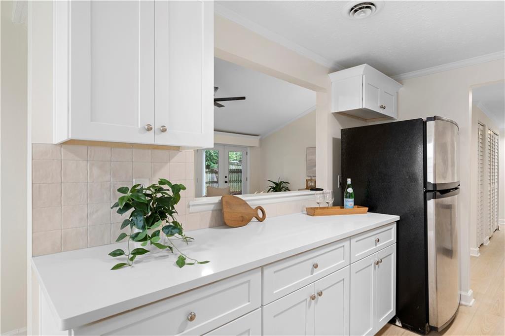 10630 Worthington Hills Manor