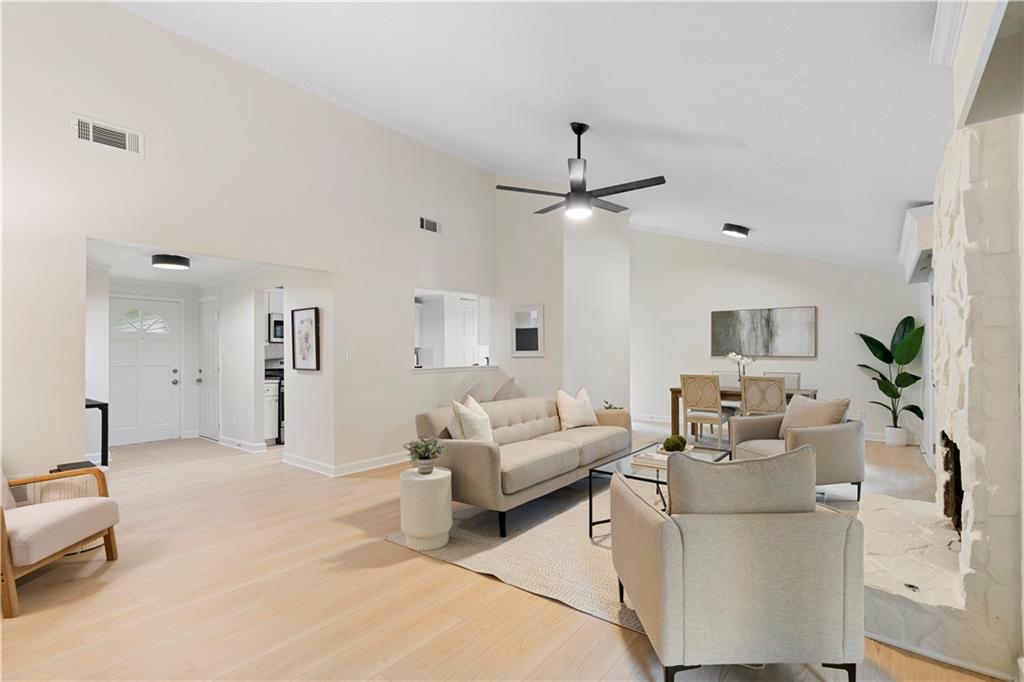 10630 Worthington Hills Manor