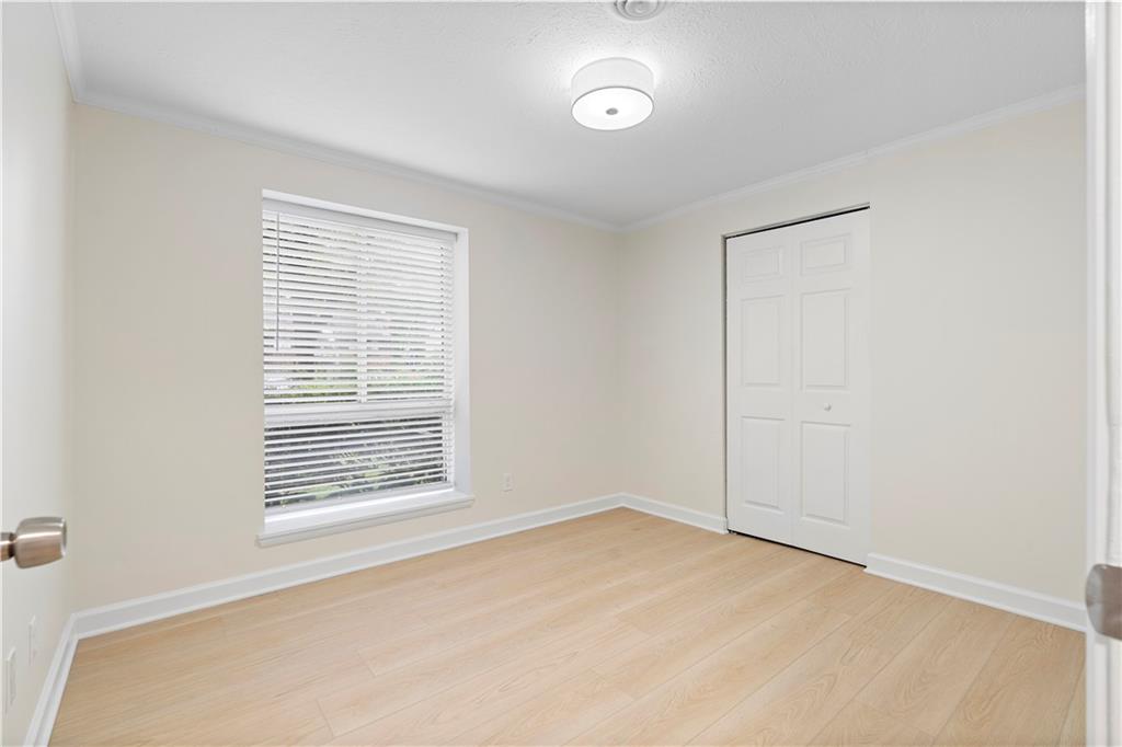 10630 Worthington Hills Manor