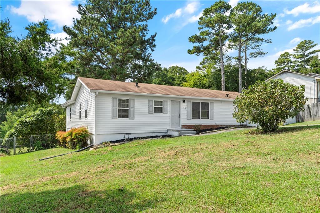 16 Barnesdale Way NE