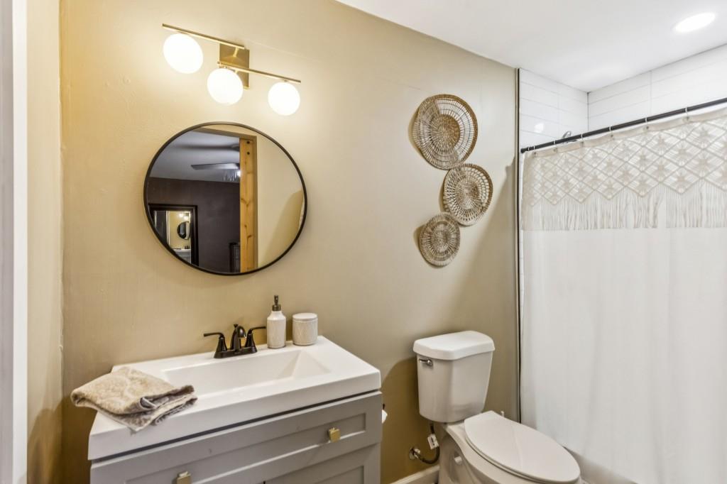 5430 Carol Circle SW