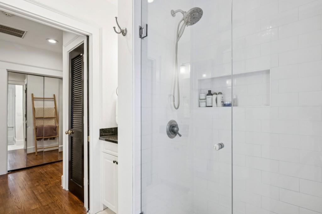 1229 Cameron Court NE