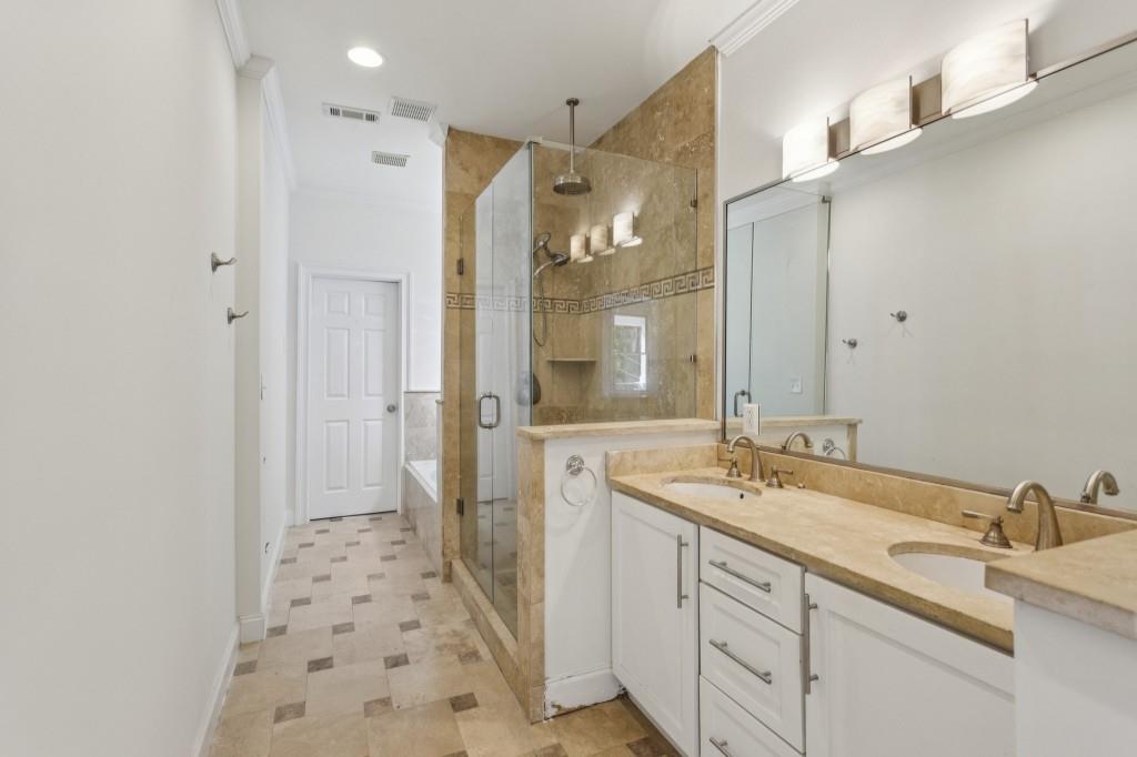 546 Highland Avenue NE