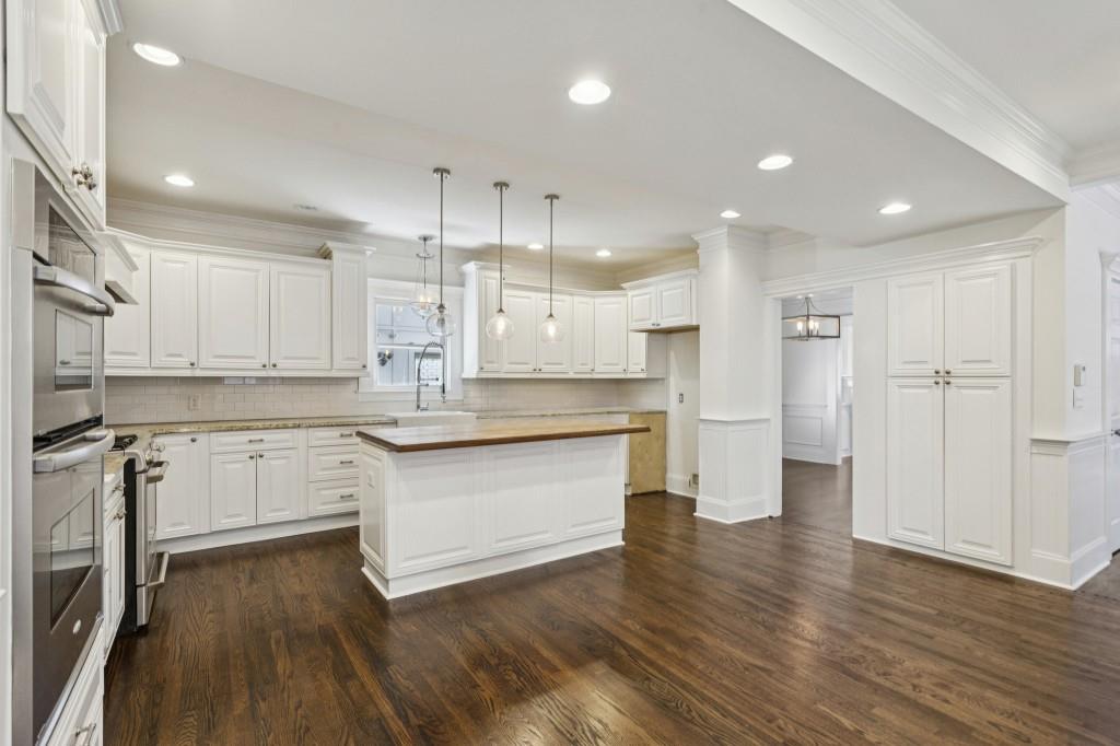 546 Highland Avenue NE