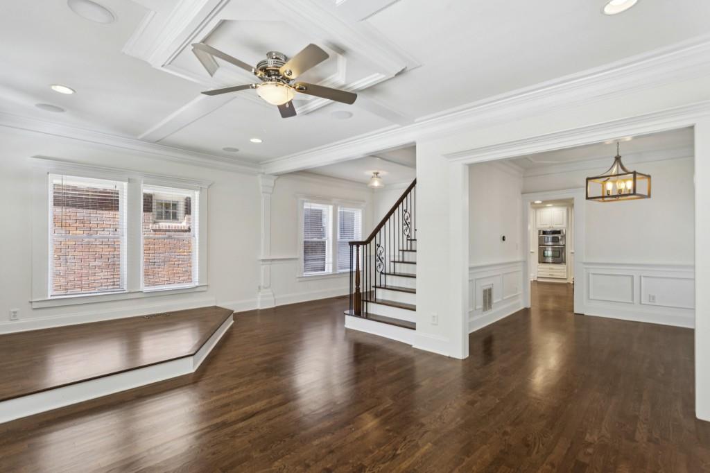 546 Highland Avenue NE