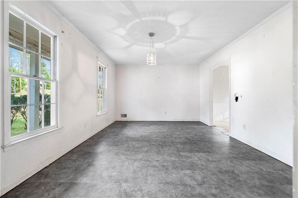 1548 Sprayberry Drive