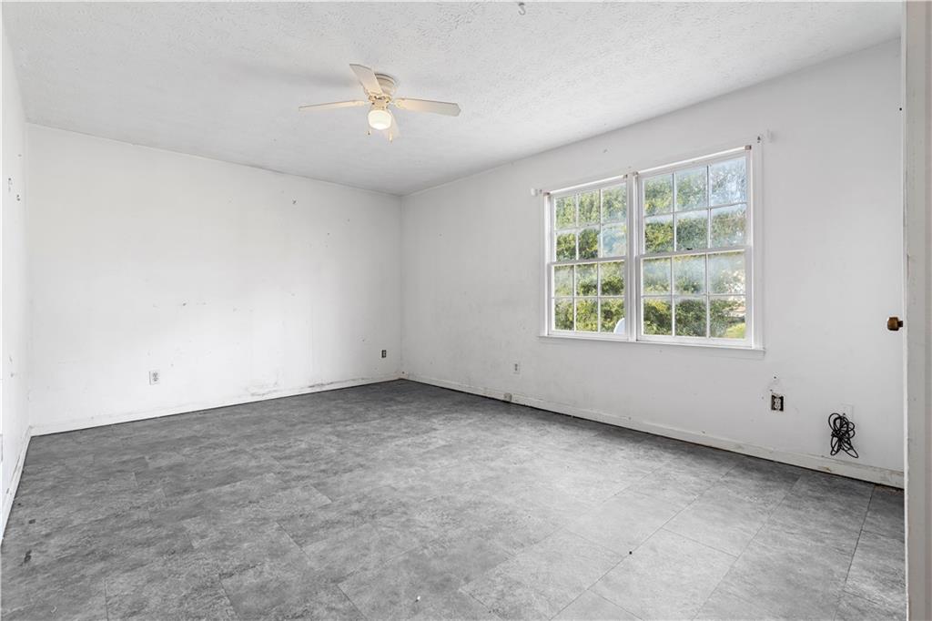 1548 Sprayberry Drive