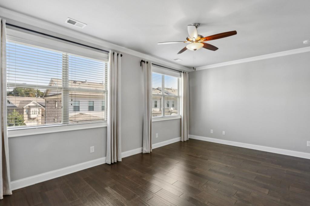 3899 Glenview Club Lane