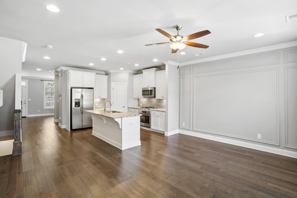 3899 Glenview Club Lane